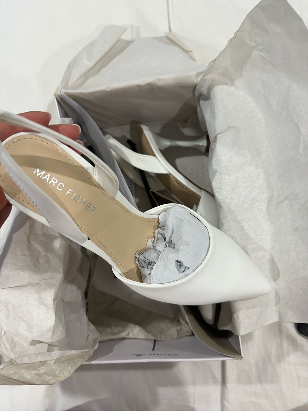 Marc Fisher White Pointed Slingback Heels - Picture 5 of 7